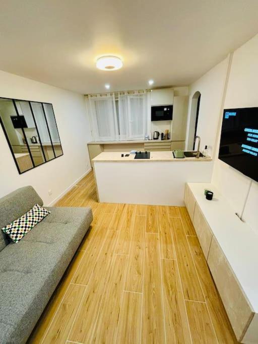 נאנטר Joli Appartement Renove Incluant Parking A 10 Min De Paris מראה חיצוני תמונה